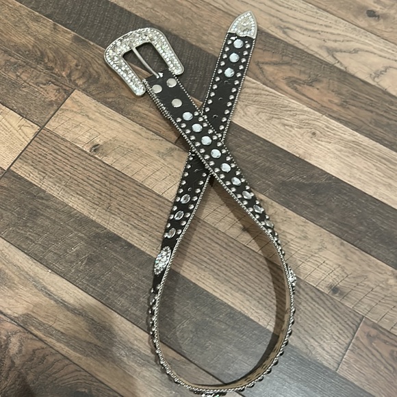 Blazin Roxx Accessories - Blazin Roxx Blinged Rhinestone Genuine Leather Belt
